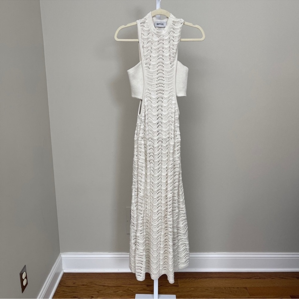 NXTLVL WHITE MAXI DRESS